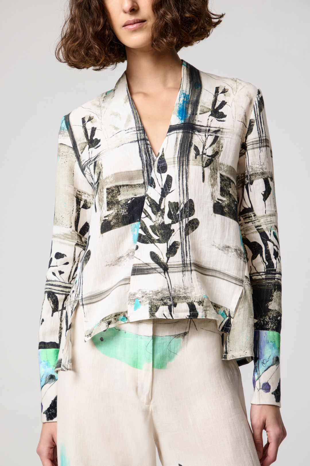 Blusa manga longa linho mix estampas